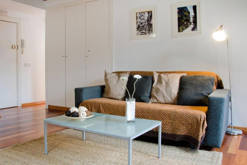 Ripoll Apartments Барселона Екстер'єр фото